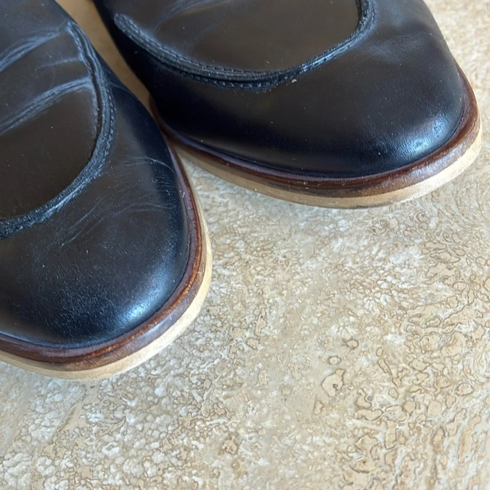 Everlane Italian women 9.5, black leather loafers, stacked leather sole/heel EUC